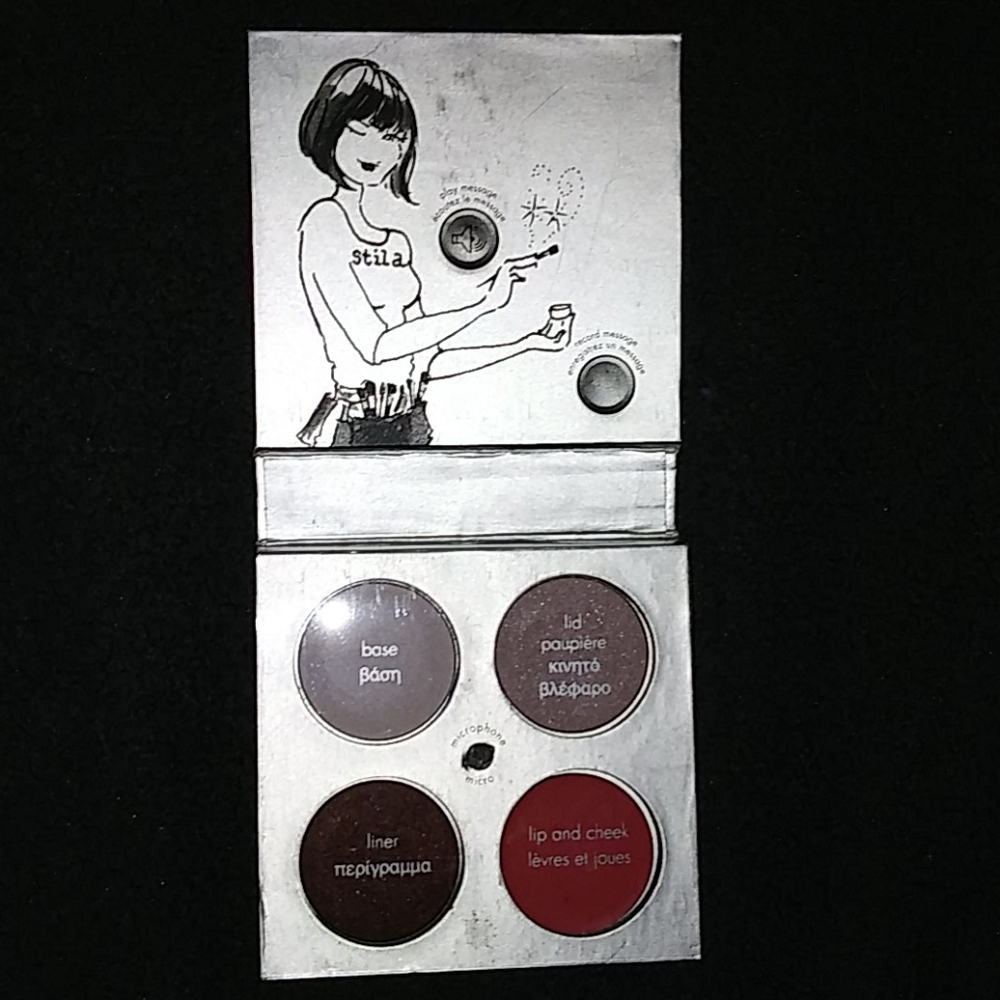 Stila Quad Shadow/Blush/Lip Palette